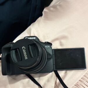 Canon EOS Digital Camera with Black Finish and Articulating Screen